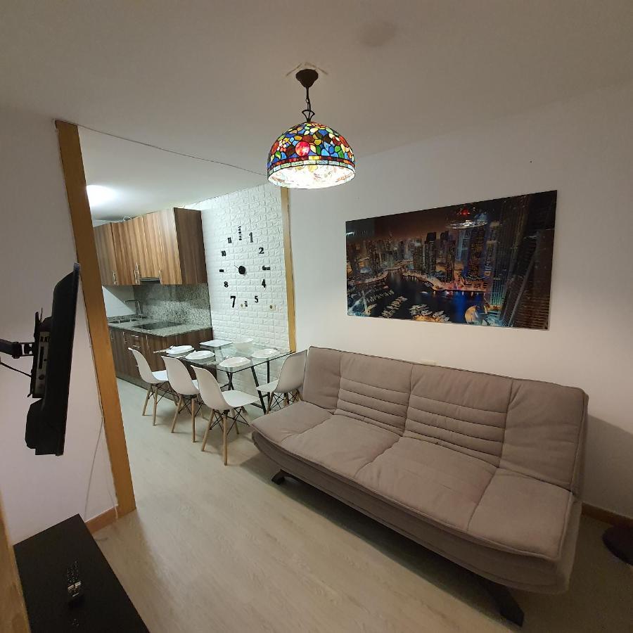 Moderno Y Centrico Apartamento En Vigo Daire Dış mekan fotoğraf